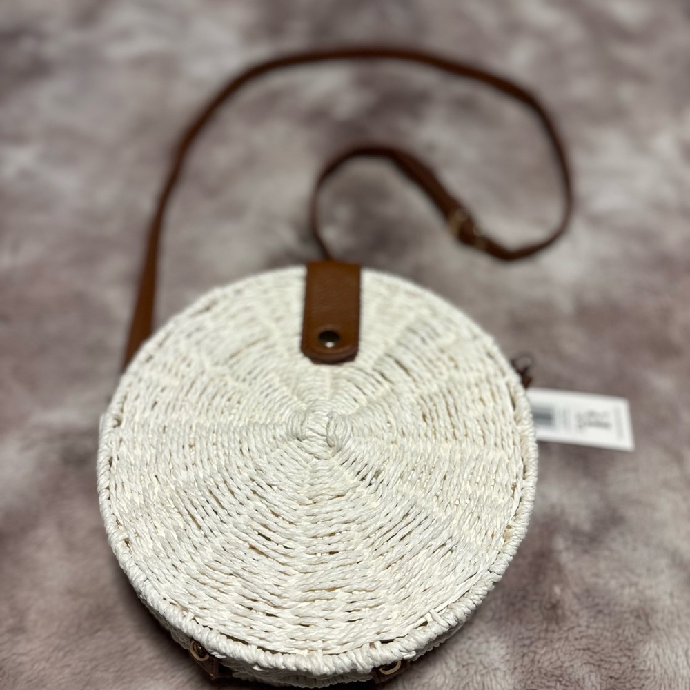 PIA ROSSINI Elegant Cream and Tan Woven Crossbody Bag